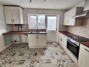 Photo 9- click for photo gallery